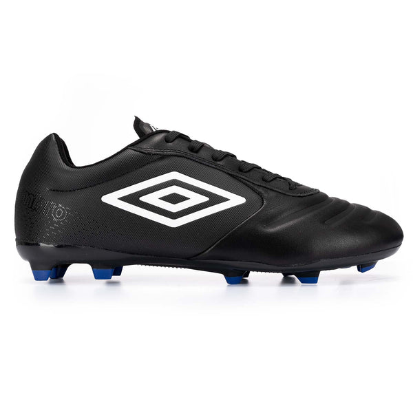 Umbro deals turf boots